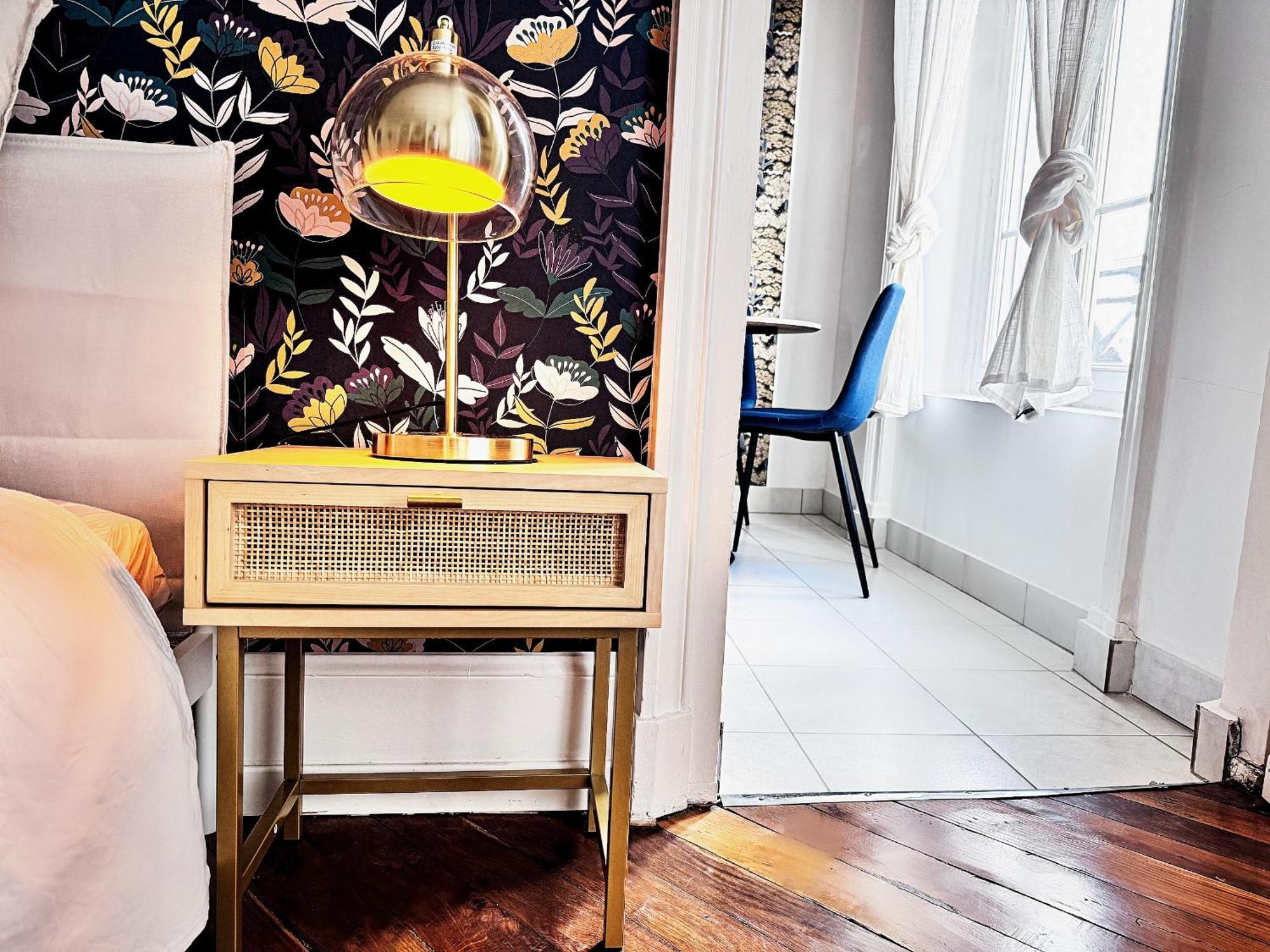 Suite Flamenco Oullins Bagian luar foto